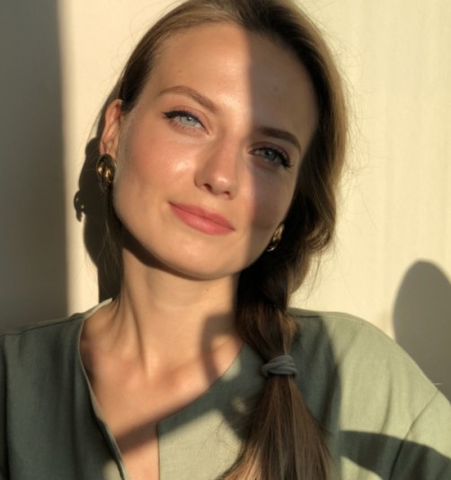 Манолова Олеся