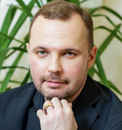 Петров Станислав