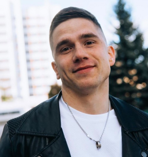 Шароваров Виктор